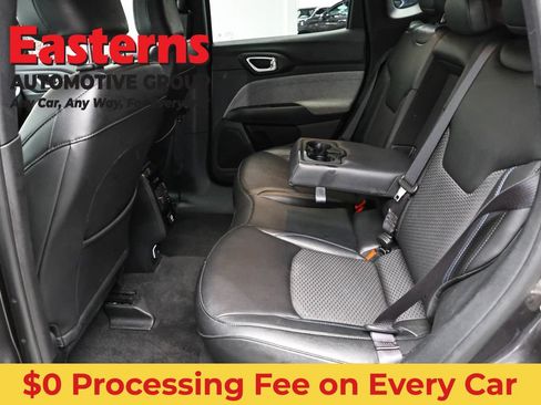 Used 2024 Jeep Compass Latitude AWD/4WD image 20