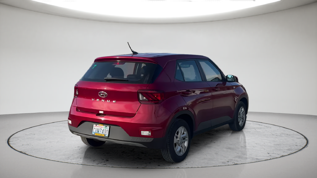 Used 2026 Hyundai Venue SE FWD image 7