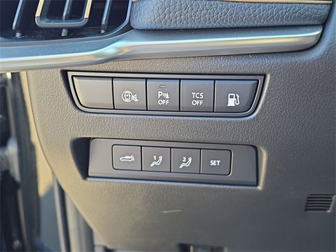 New 2025 MAZDA CX-70 Plug-In Hybrid w/ Premium Pkg image 8