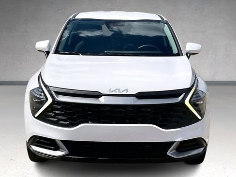 Certified 2025 Kia Sportage LX image 6