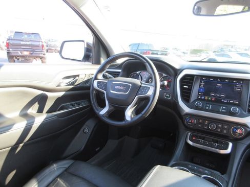 Used 2022 GMC Acadia SLT w/ Elevation Edition FWD image 28