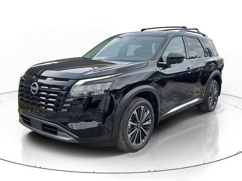New 2026 Nissan Pathfinder Platinum AWD/4WD image 3