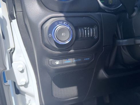 Used 2021 Jeep Wrangler Unlimited Sahara w/ Cold Weather Group image 14