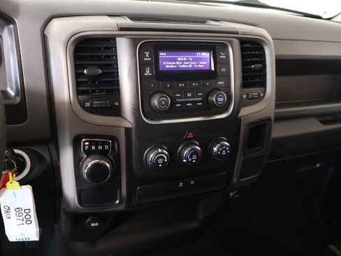 Used 2020 RAM 1500 Tradesman w/ Chrome Plus Package RWD image 5