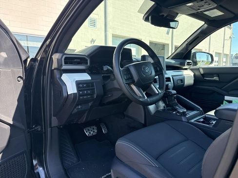 Used 2024 Toyota Tacoma TRD Sport w/ TRD Sport Upgrade Package AWD/4WD image 8