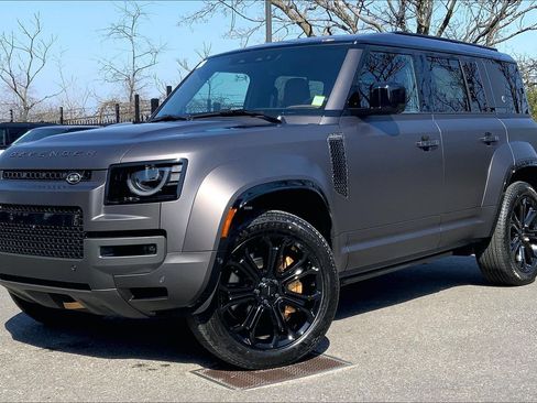 New 2026 Land Rover Defender 110 OCTA image 1