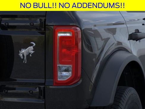 New 2025 Ford Bronco 4-Door image 24