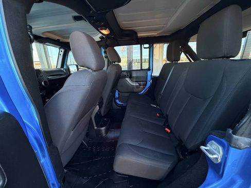 Used 2016 Jeep Wrangler Unlimited Sport w/ Quick Order Package 24S AWD/4WD image 10
