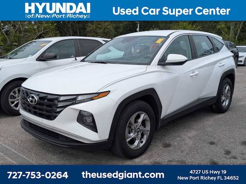 Used 2024 Hyundai Tucson SE FWD image 1