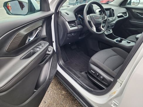 Certified 2023 GMC Terrain SLE w/ Driver Convenience Package image 19