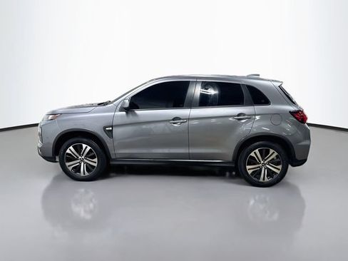 Used 2020 Mitsubishi Outlander Sport ES FWD image 9