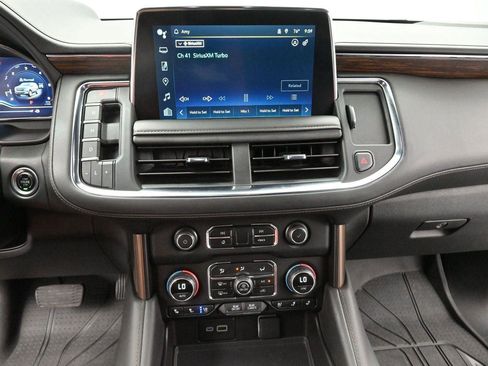 Used 2024 Chevrolet Tahoe High Country AWD/4WD image 25