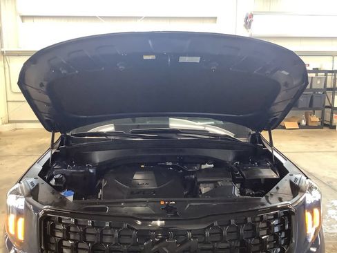 Certified 2025 Kia Telluride SX Prestige X-Line AWD/4WD image 29