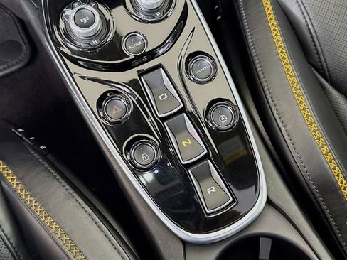 Used 2023 McLaren GT image 14