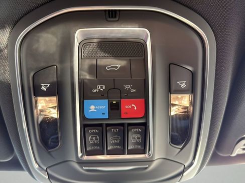 New 2026 Jeep Grand Wagoneer Limited w/ Premium Group II image 34