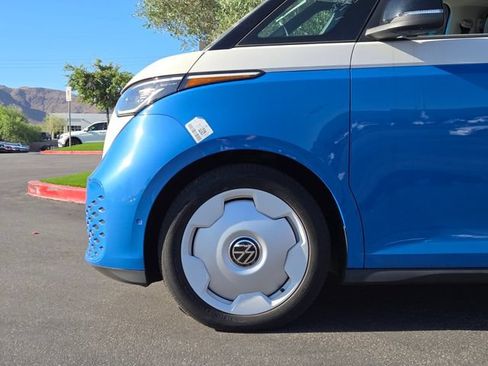 New 2025 Volkswagen ID. Buzz 1st Edition AWD/4WD image 5