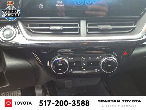 Used 2024 Chevrolet Trax RS w/ Driver Confidence Package image 21