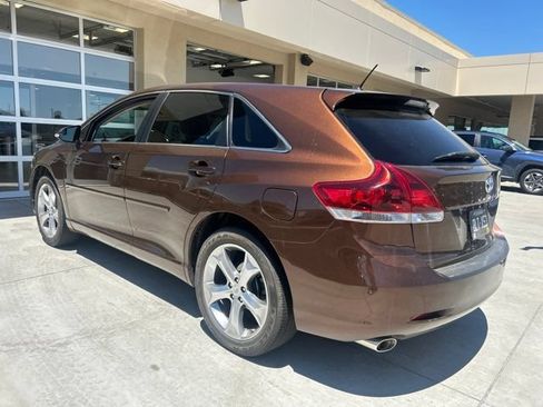 Used 2014 Toyota Venza LE w/ LE Convenience Package AWD/4WD image 4