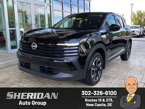 Certified 2025 Nissan Kicks SV AWD/4WD image 1