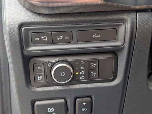 Certified 2021 Ford F150 Platinum w/ FX4 Off-Road Package image 19