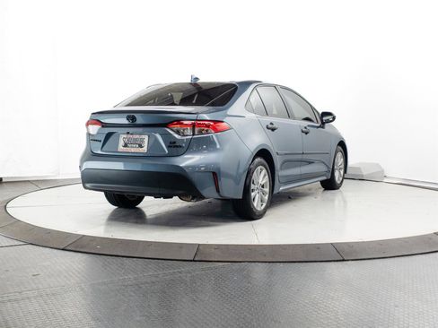 Certified 2024 Toyota Corolla LE w/ LE Convenience Package image 11
