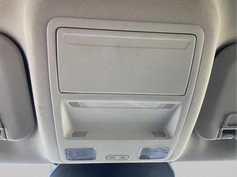 Used 2021 Ford Escape Titanium w/ Class II Trailer Tow Package image 22