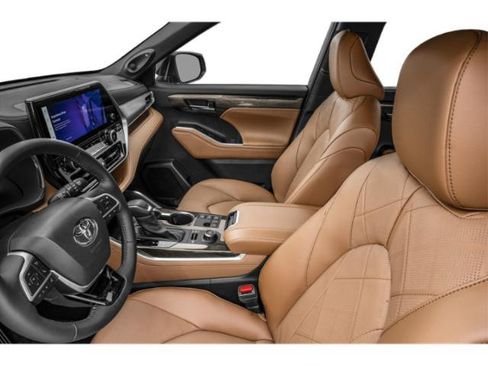 New 2026 Toyota Highlander Platinum AWD/4WD image 11