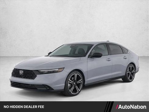 Used 2025 Honda Accord Sport image 1