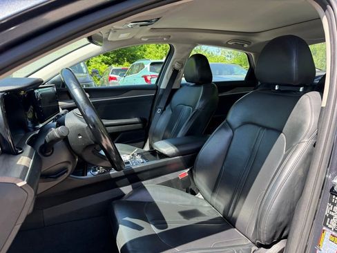 Certified 2022 Kia K5 EX w/ EX Premium Package FWD image 9