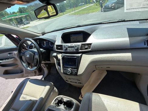 Used 2015 Honda Odyssey Touring Elite image 53