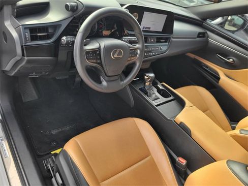 Used 2023 Lexus ES 350 image 16