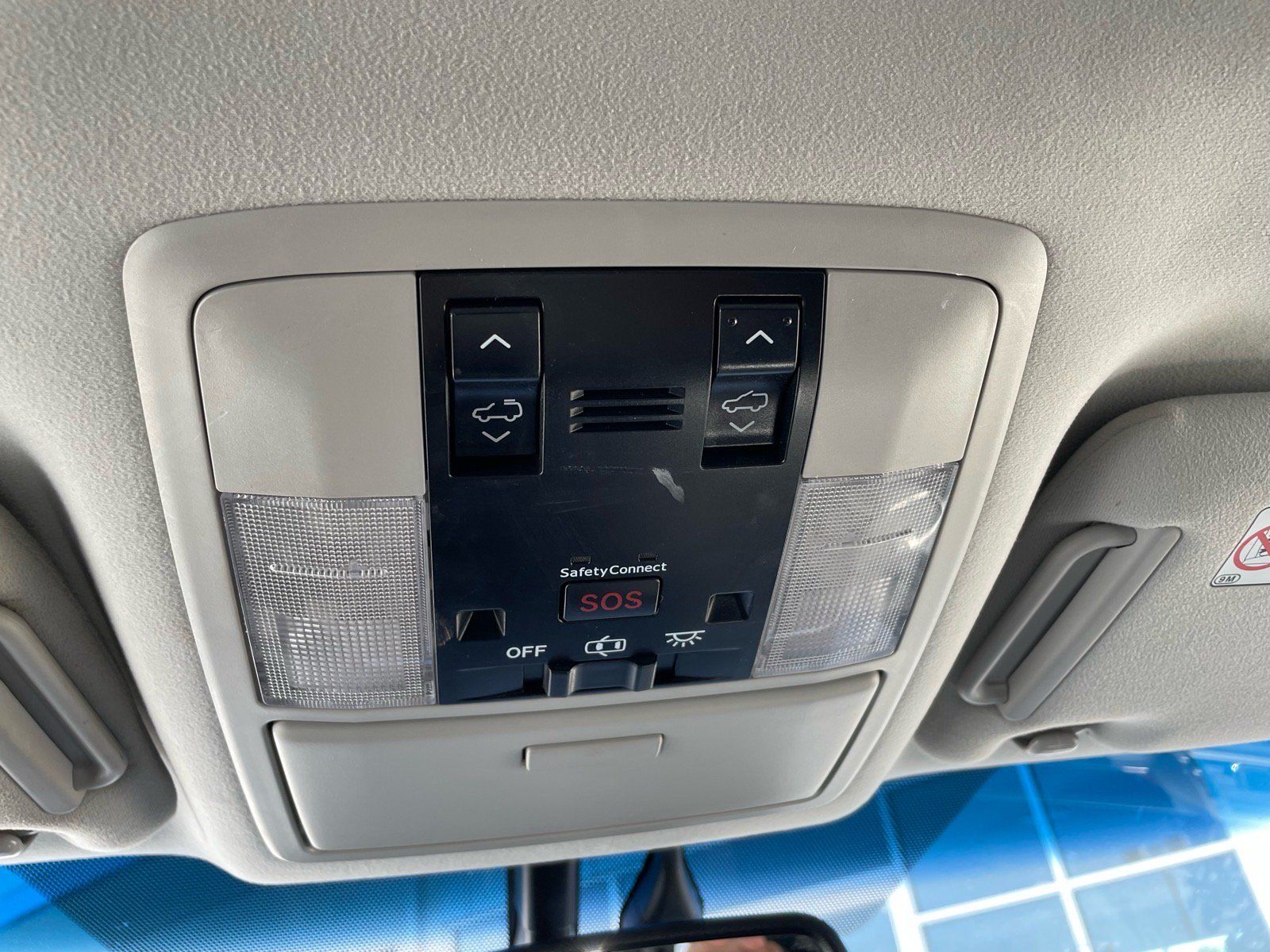 Used 2018 Lexus GX 460 Premium w/ Premium Package AWD/4WD image 16