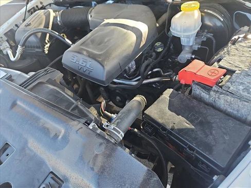 Used 2018 RAM 1500 Express image 22