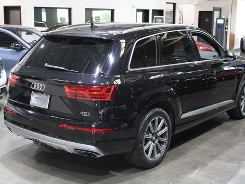 Used 2017 Audi Q7 3.0T Premium Plus w/ Premium Plus Package AWD/4WD image 16