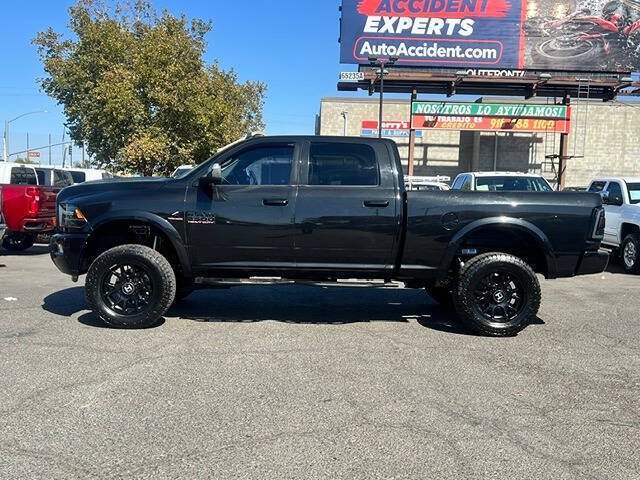 Used 2018 RAM 2500 Big Horn w/ Sport Appearance Group AWD/4WD image 5