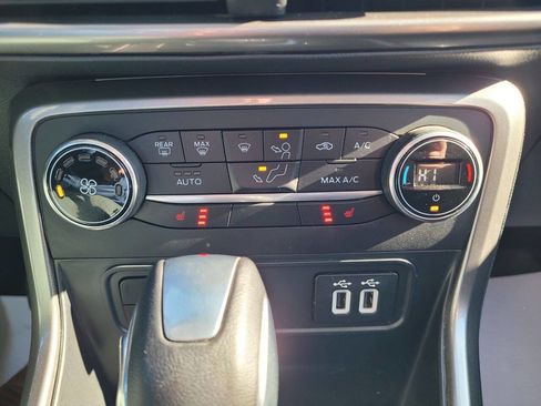 Used 2021 Ford EcoSport SE image 20