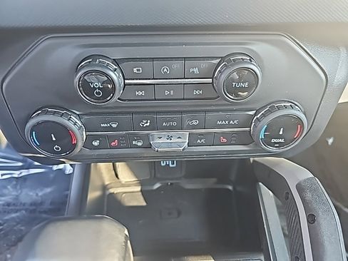 Used 2022 Ford Bronco Outer Banks w/ Sasquatch Package image 18