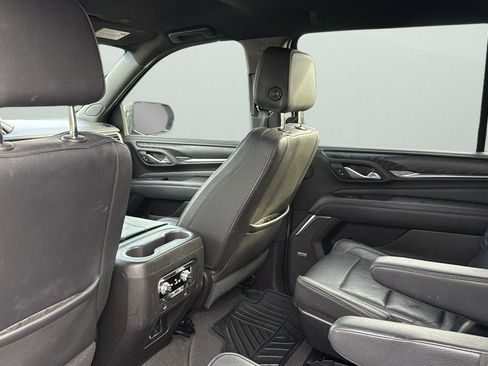 Used 2021 GMC Yukon XL Denali image 29