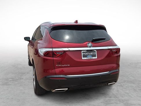 Used 2024 Buick Enclave Essence w/ Experience Buick Package FWD image 8