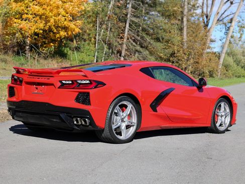 Used 2020 Chevrolet Corvette Stingray Preferred Cpe w/ 2LT Preferred Equipment Group image 7