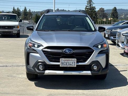Used 2024 Subaru Outback Limited AWD/4WD image 8