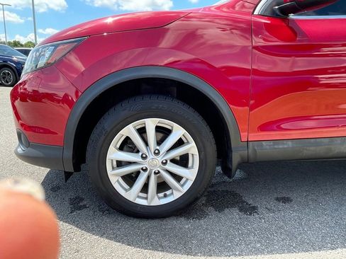 Used 2018 Nissan Rogue Sport SV FWD image 29