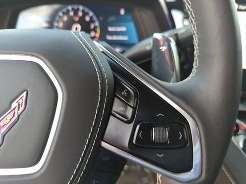 Used 2025 Chevrolet Corvette Z06 image 27