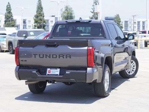 Used 2024 Toyota Tundra SR5 AWD/4WD image 8