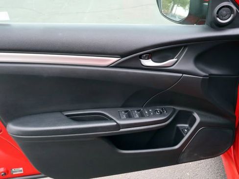 Used 2020 Honda Civic Sport image 24