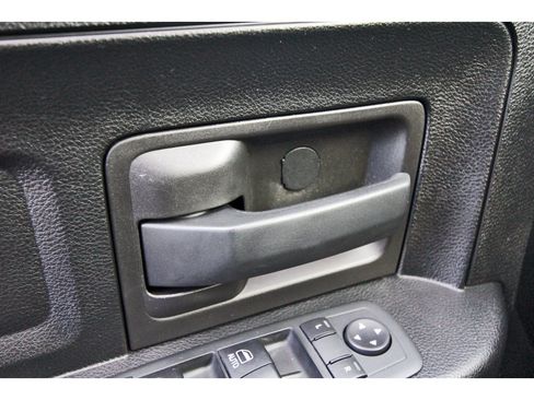 Used 2020 RAM 1500 Tradesman w/ Chrome Plus Package RWD image 26