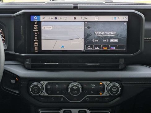New 2026 Jeep Wrangler Unlimited Sahara AWD/4WD image 18