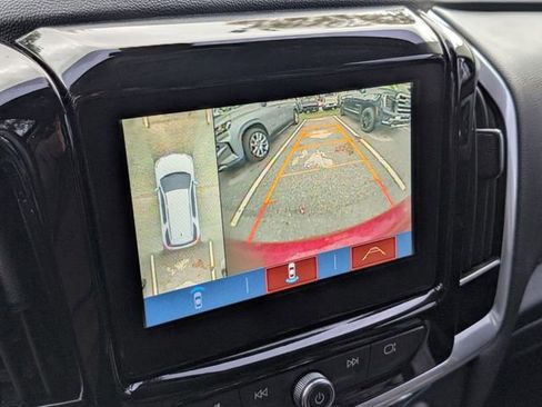 Used 2019 Chevrolet Traverse RS image 22