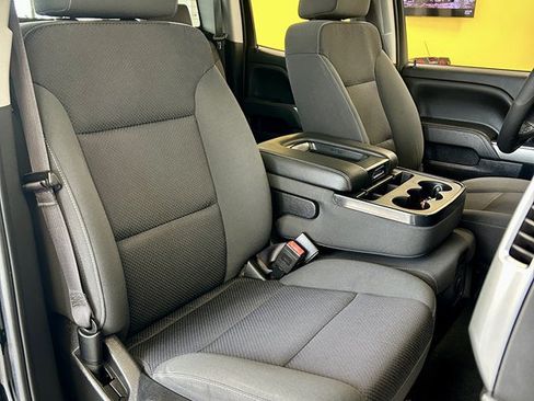 Used 2017 Chevrolet Silverado 1500 LT w/ LT Fleet Convenience Package RWD image 16