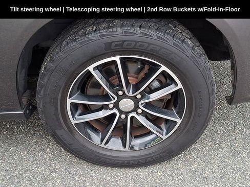 Used 2016 Dodge Grand Caravan SE FWD image 14